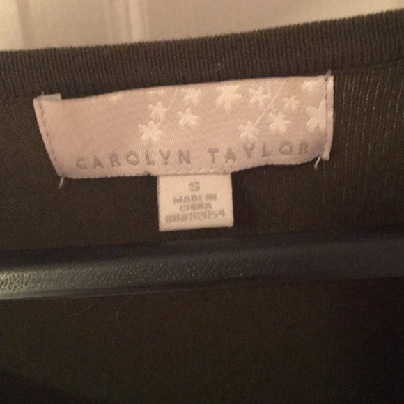 Light 3/4 Sleeve Sweater - Picture 3 of 6